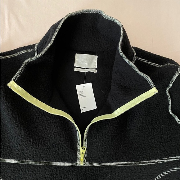 Urban Outfitters Half-zip Fleece Sweatshirt - Picture 6 of 6